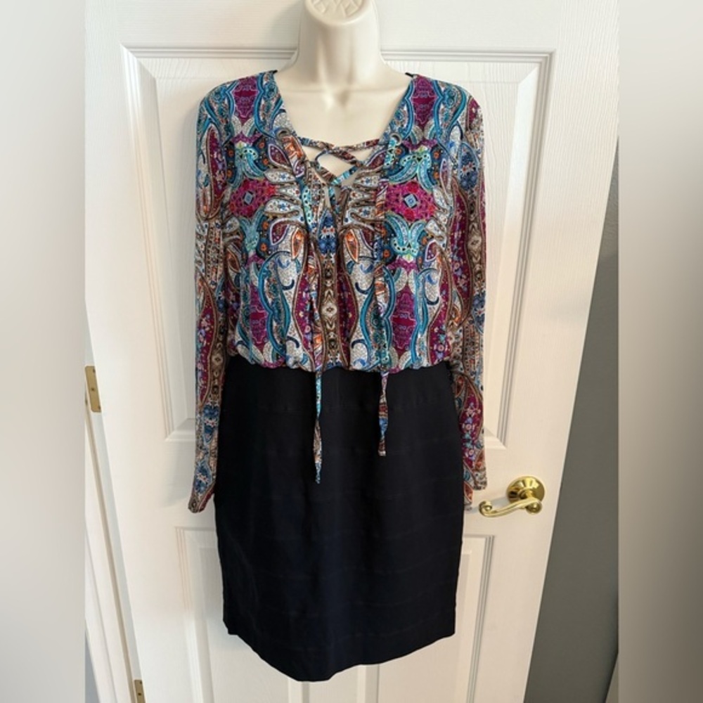 Nicole by Nicole Miller Vibrant Paisley Long Sleeve Dress